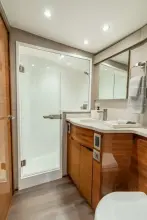Thumbnail von Viking 54 Convertible 2026 Viking 54C
