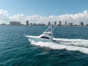 Thumbnail von Viking 68 Convertible RUNNING OVER