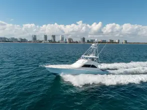 Thumbnail von Viking 68 Convertible RUNNING OVER