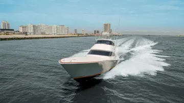 Thumbnail von Viking 68 Enclosed Bridge 2026 Viking 68EB