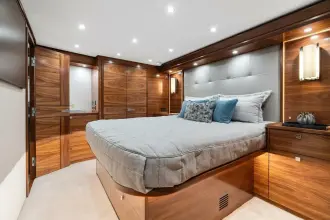 Thumbnail von Viking 74 Convertible 2026 Viking 74C