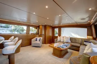 Thumbnail von Viking 82 Convertible Done Deal