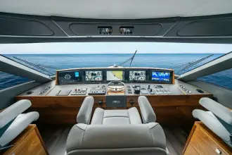 Thumbnail von Viking 82 Sky Bridge 2026 Viking 82SB