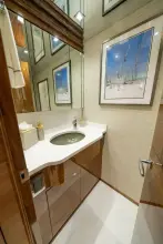 Thumbnail von Viking 90 Sky Bridge 2026 Viking 90SB