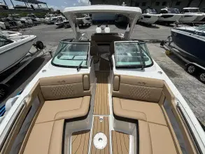 Thumbnail von Sea Ray SLX 310 Außenborder