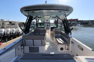 Thumbnail von Boston Whaler 330 Vantage