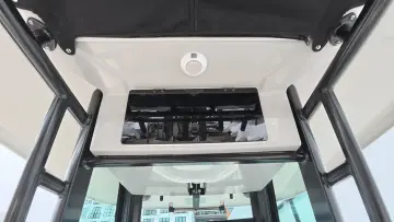 Thumbnail von Boston Whaler 250 Outrage