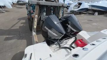 Thumbnail von Boston Whaler 250 Outrage