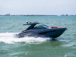 Thumbnail von Cruisers Yachts 34 GLS OB