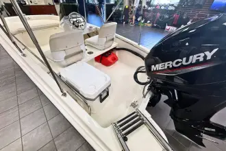 Thumbnail von Boston Whaler 130 Super Sport