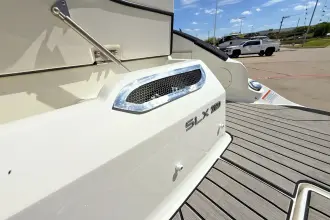 Thumbnail von Sea Ray SLX 260