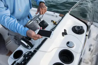 Thumbnail von Boston Whaler 170 Montauk