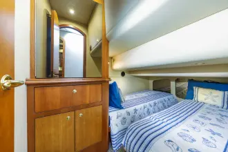 Thumbnail von Cruisers Yachts 447 Sedan
