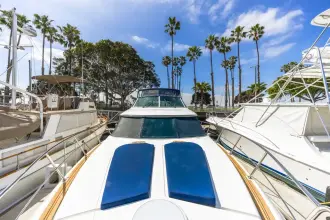 Thumbnail von Cruisers Yachts 447 Sedan