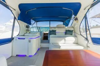 Thumbnail von Cruisers Yachts 447 Sedan