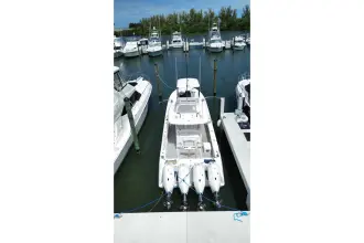 Thumbnail von Everglades 435 CC