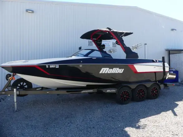 Malibu Boats 24 MXZ
