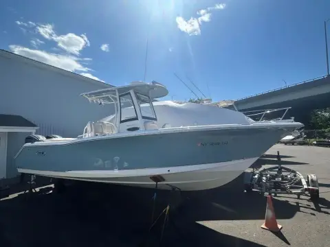 Sea Hunt Ultra 275 SE