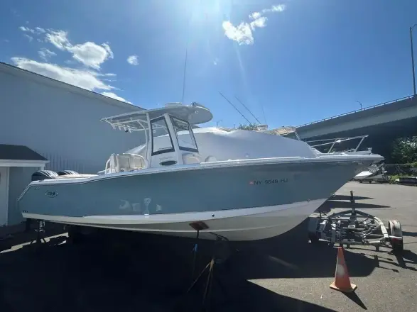 Sea Hunt Ultra 275 SE