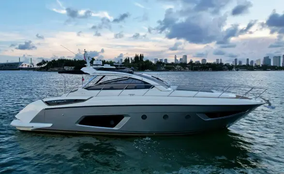 Azimut 55S