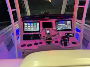 Thumbnail von Boston Whaler 350 Outrage