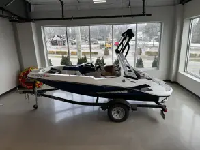 Thumbnail von Scarab Boats 165 ID