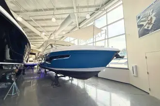 Thumbnail von Cruisers Yachts 34 GLS