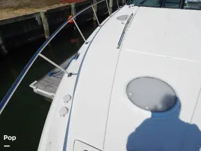Thumbnail von Cruisers Yachts 390 Express Coupe