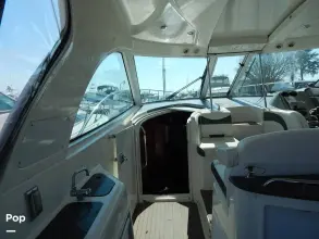 Thumbnail von Cruisers Yachts 390 Express Coupe