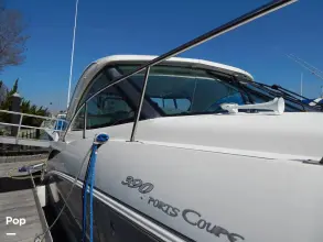 Thumbnail von Cruisers Yachts 390 Express Coupe