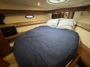 Thumbnail von Meridian 341 Sedan
