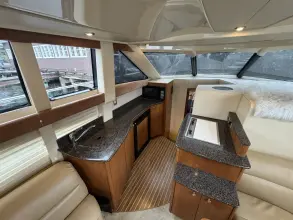 Thumbnail von Meridian 341 Sedan