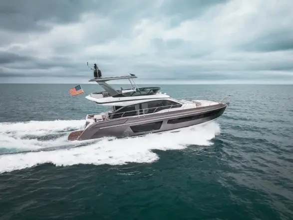 Azimut 53 Fly