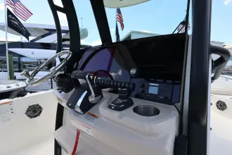Thumbnail von Boston Whaler 280 Dauntless