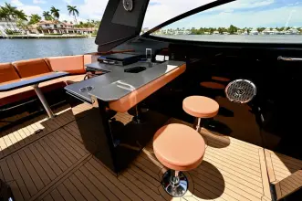 Thumbnail von Cruisers Yachts 38 GLS OB