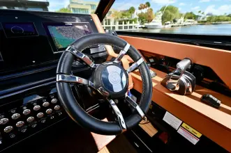 Thumbnail von Cruisers Yachts 38 GLS OB