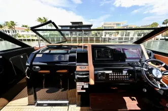 Thumbnail von Cruisers Yachts 38 GLS OB