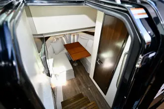 Thumbnail von Cruisers Yachts 38 GLS OB