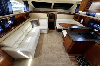 Thumbnail von Cruisers Yachts 405 Express Motoryacht