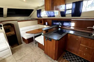 Thumbnail von Cruisers Yachts 405 Express Motoryacht
