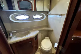 Thumbnail von Cruisers Yachts 405 Express Motoryacht
