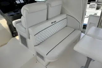 Thumbnail von Cruisers Yachts 405 Express Motoryacht