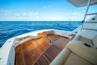 Thumbnail von Viking 70 CV ENCLOSED BRIDGE