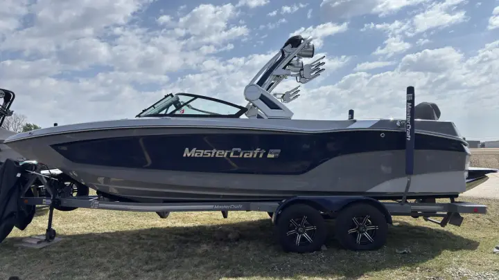 Mascot Boats XT 24