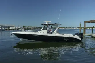 Thumbnail von Everglades 325 CC