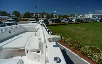 Thumbnail von Everglades 325 CC