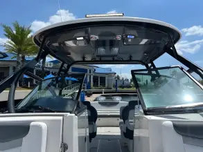 Thumbnail von Robalo R317 DUAL CONSOLE
