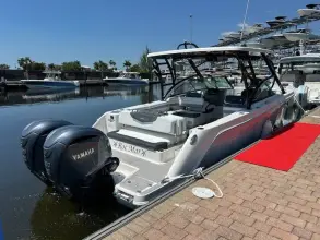 Thumbnail von Robalo R317 DUAL CONSOLE