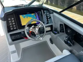 Thumbnail von Robalo R317 DUAL CONSOLE