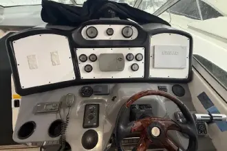 Thumbnail von Cruisers Yachts 405 Express Motoryacht WASTIN' AWEIGH